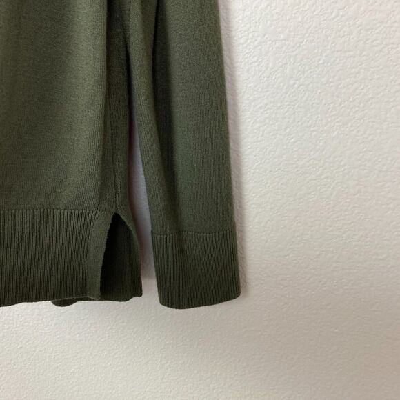 Matty M Women's V-Neck Sweater Size L Green Ribbed Cuff & Waist Side Slits - Picture 3 of 5
